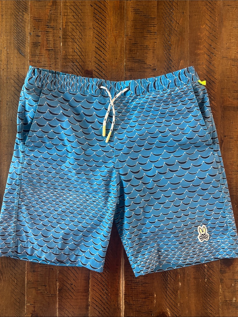 Psycho Bunny Blue Wave Print Boys Lined Swim Trunks in Size 10-12